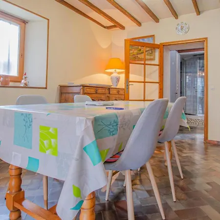 Le De La Faiencerie بيت للعطل